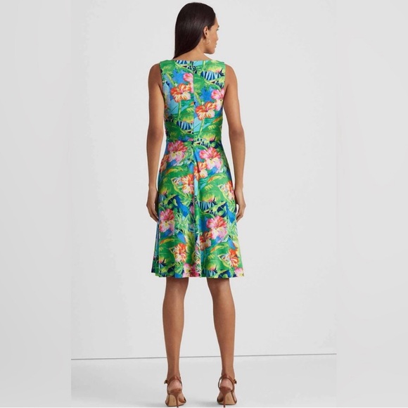 EUC Like New Lauren Ralph Lauren V-neck Floral sleeveless dress - Picture 2 of 8